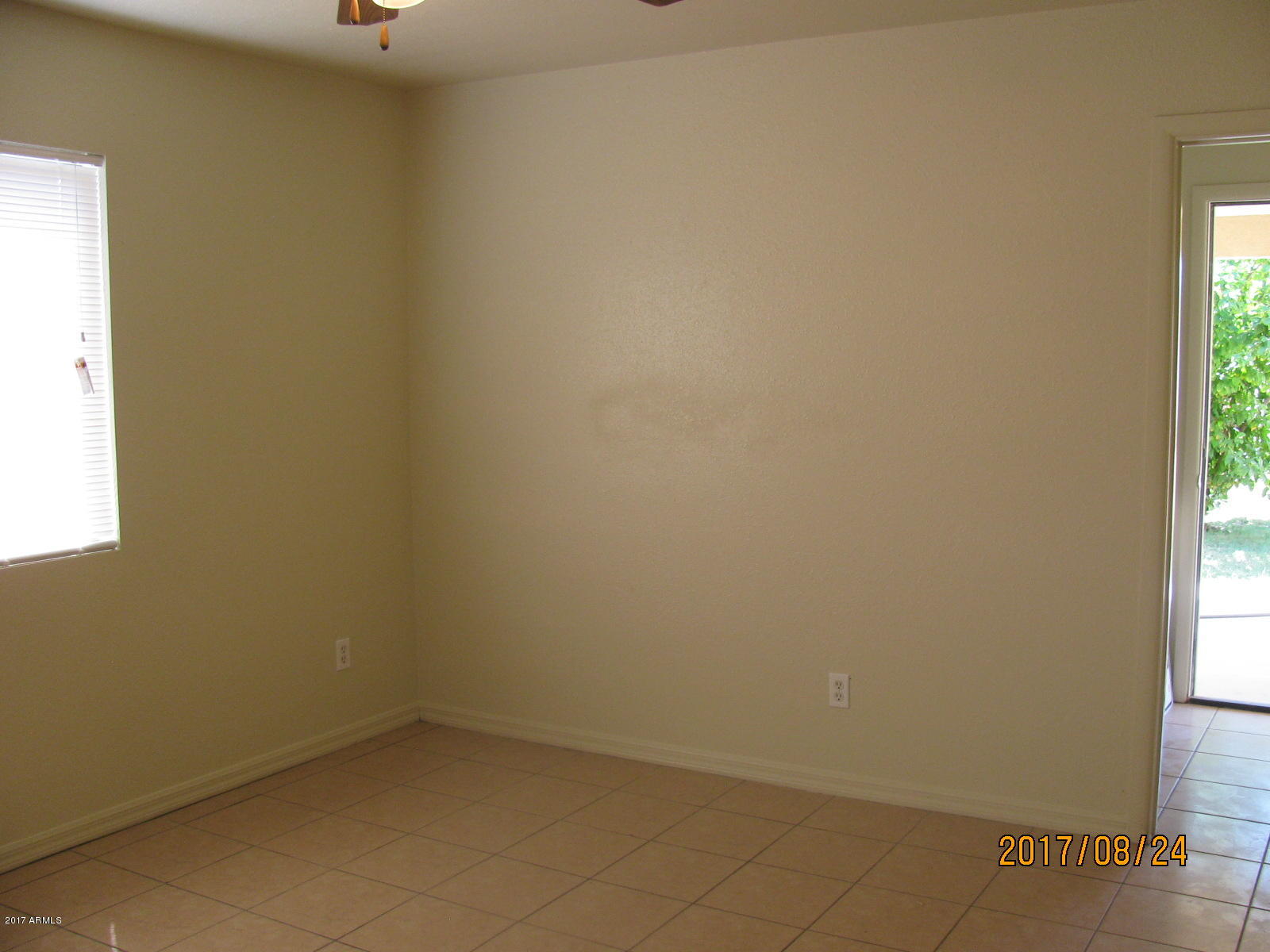 3041 West Granada Road Phoenix, AZ 85009 - Photo 17 of 26 LARGE MASTER BDRM (1)