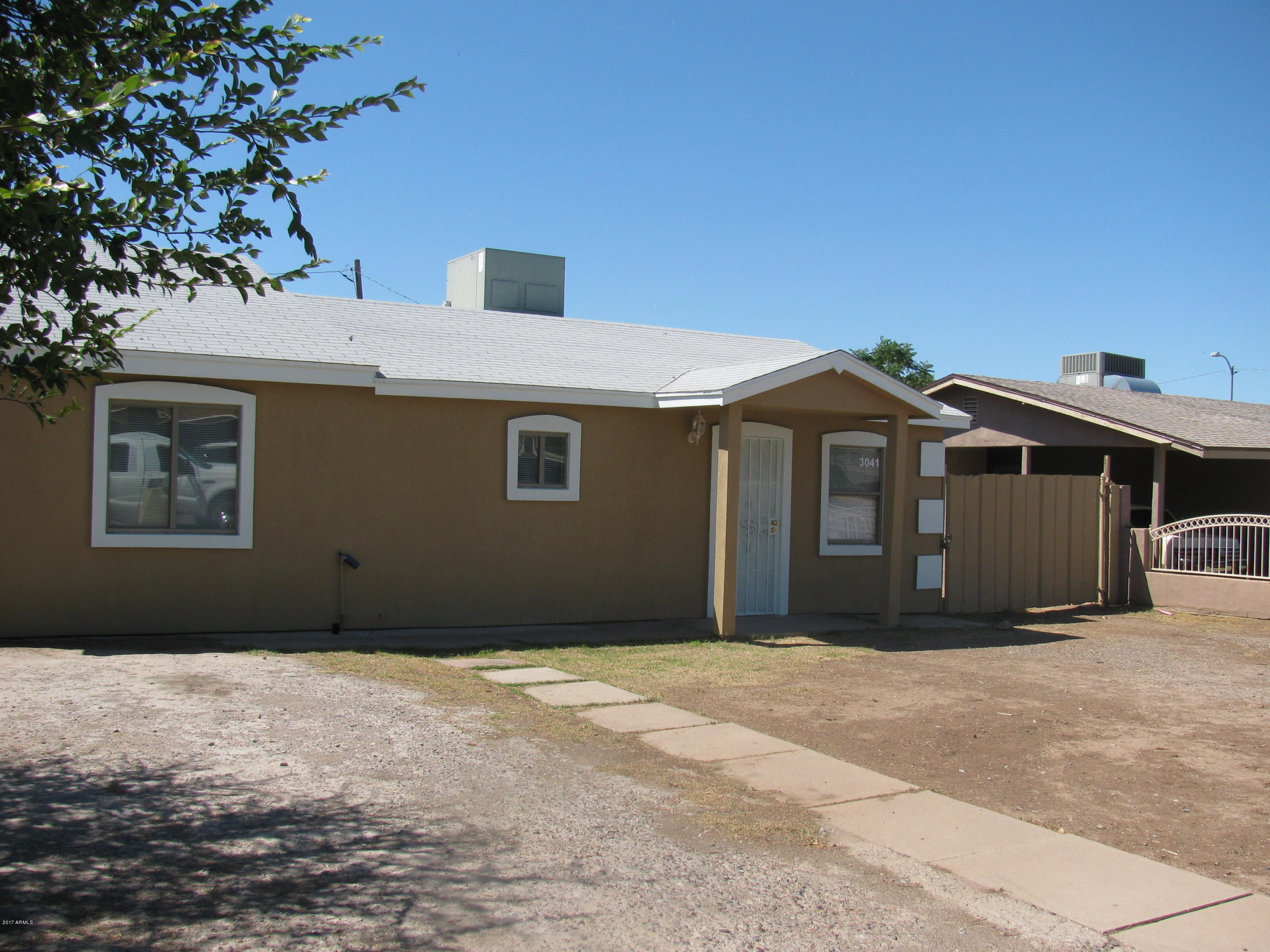 3041 West Granada Road Phoenix, AZ 85009 - Photo 26 of 26 FRONT
