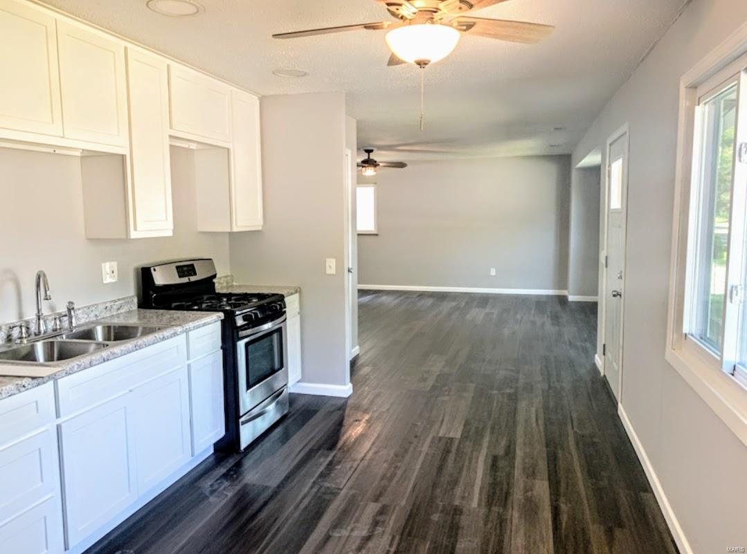 2724 Maryville Road Granite City, IL 62040 - Photo 2 of 19 Gallery Image 2