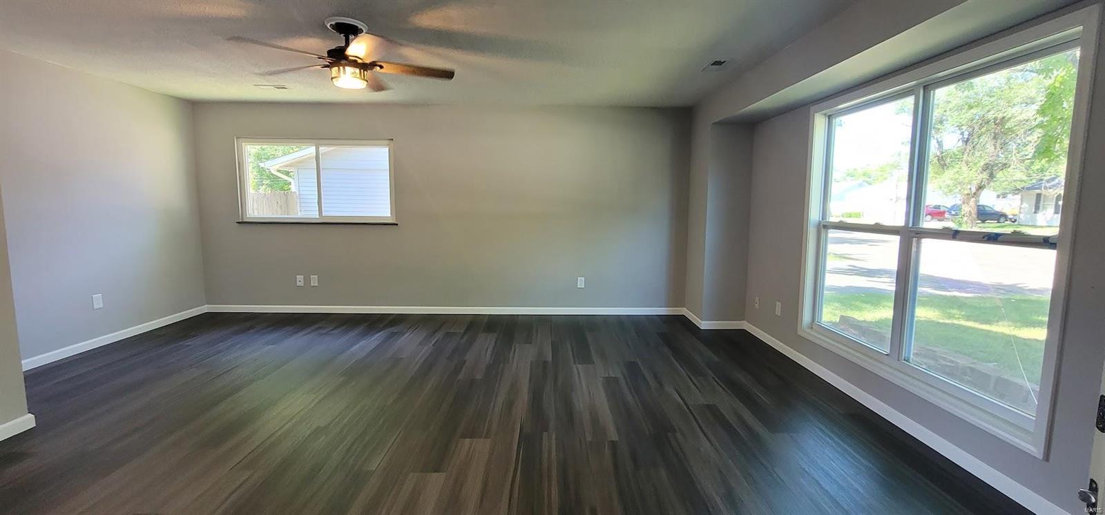 2724 Maryville Road Granite City, IL 62040 - Photo 3 of 19 Gallery Image 3