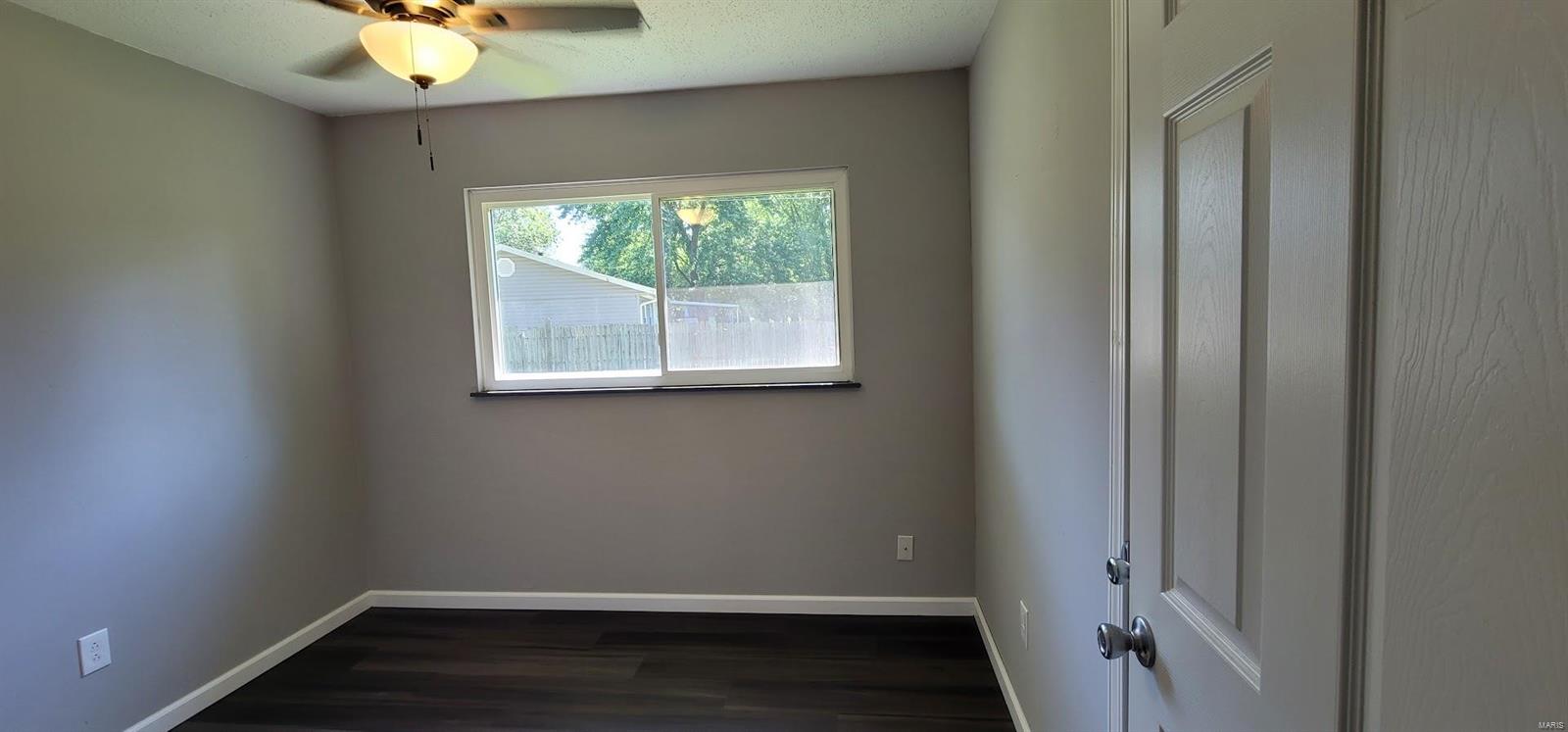 2724 Maryville Road Granite City, IL 62040 - Photo 10 of 19 Gallery Image 10