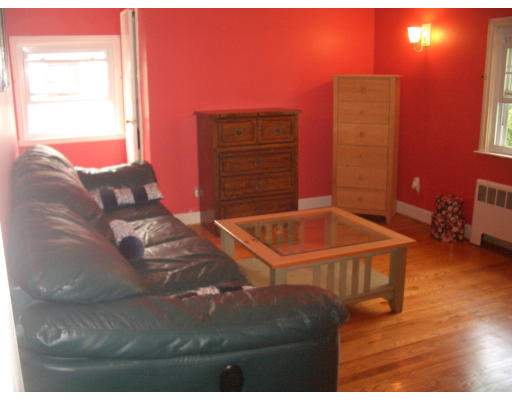 4 Gerald Road Stoneham, MA 02180 - Photo 12 of 15 Gallery Image 12