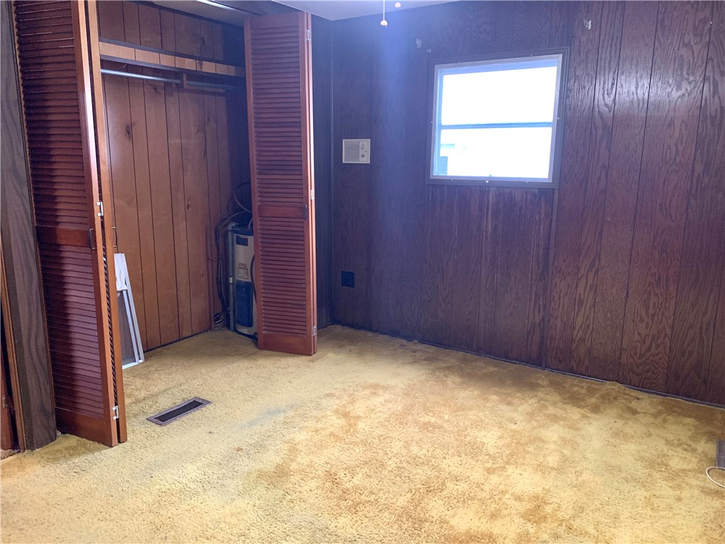 5715 Ocean Trail Decatur, IL 62521 - Photo 15 of 23 an empty room with windows