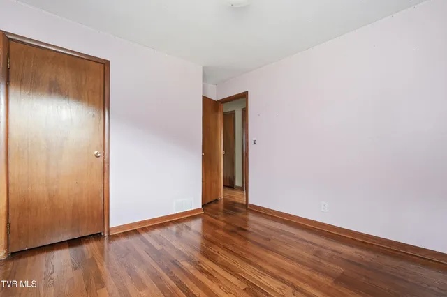 $189,900 | 2245 Saltville Highway, Saltville, VA 24370