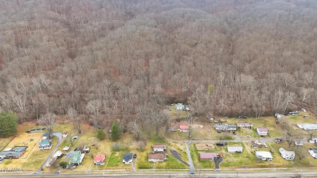 $189,900 | 2245 Saltville Highway, Saltville, VA 24370