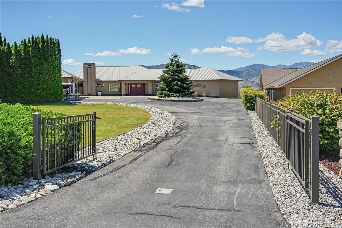 333 Highpoint Place Chelan, WA 98816 - Photo 4 of 40
