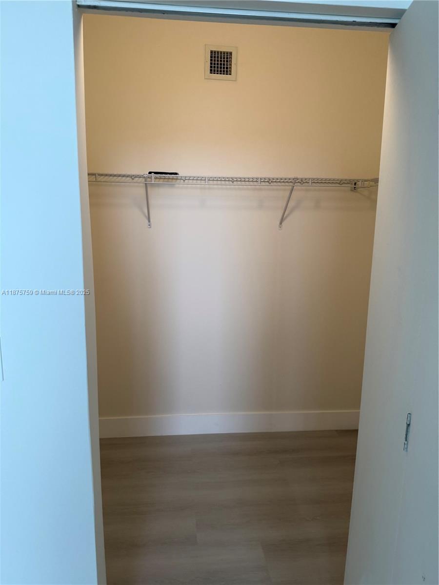 888 Douglas Road, Unit 1502 Coral Gables, FL 33134 - Photo 13 of 33