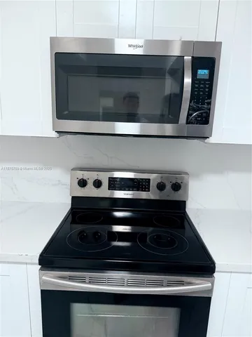 $530,000 | 888 Douglas Road, Unit 1502, Coral Gables, FL 33134