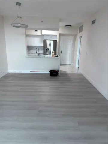 $530,000 | 888 Douglas Road, Unit 1502, Coral Gables, FL 33134