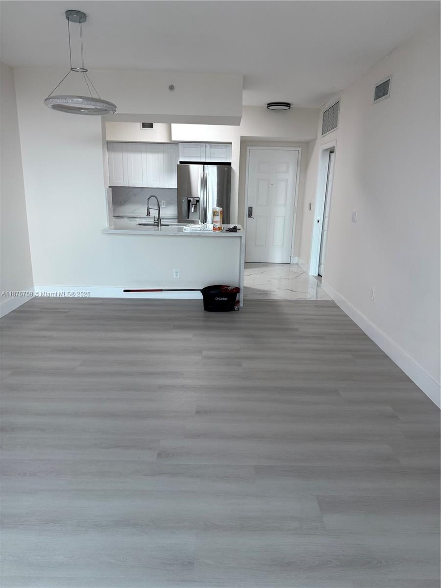 888 Douglas Road, Unit 1502 Coral Gables, FL 33134 - Photo 20 of 33