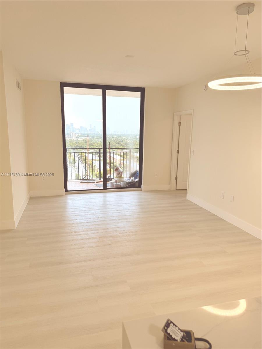 888 Douglas Road, Unit 1502 Coral Gables, FL 33134 - Photo 22 of 33