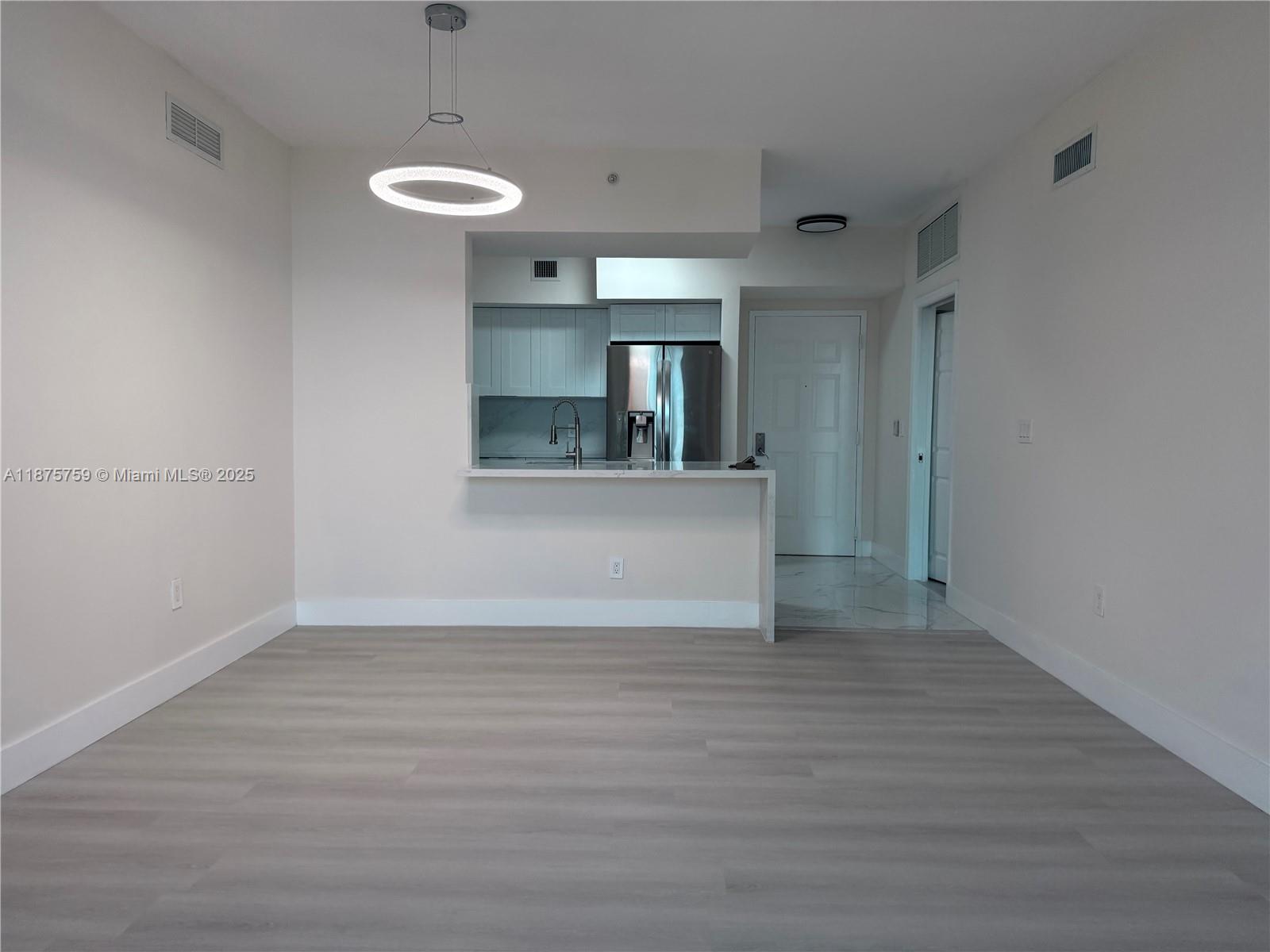 888 Douglas Road, Unit 1502 Coral Gables, FL 33134 - Photo 5 of 33