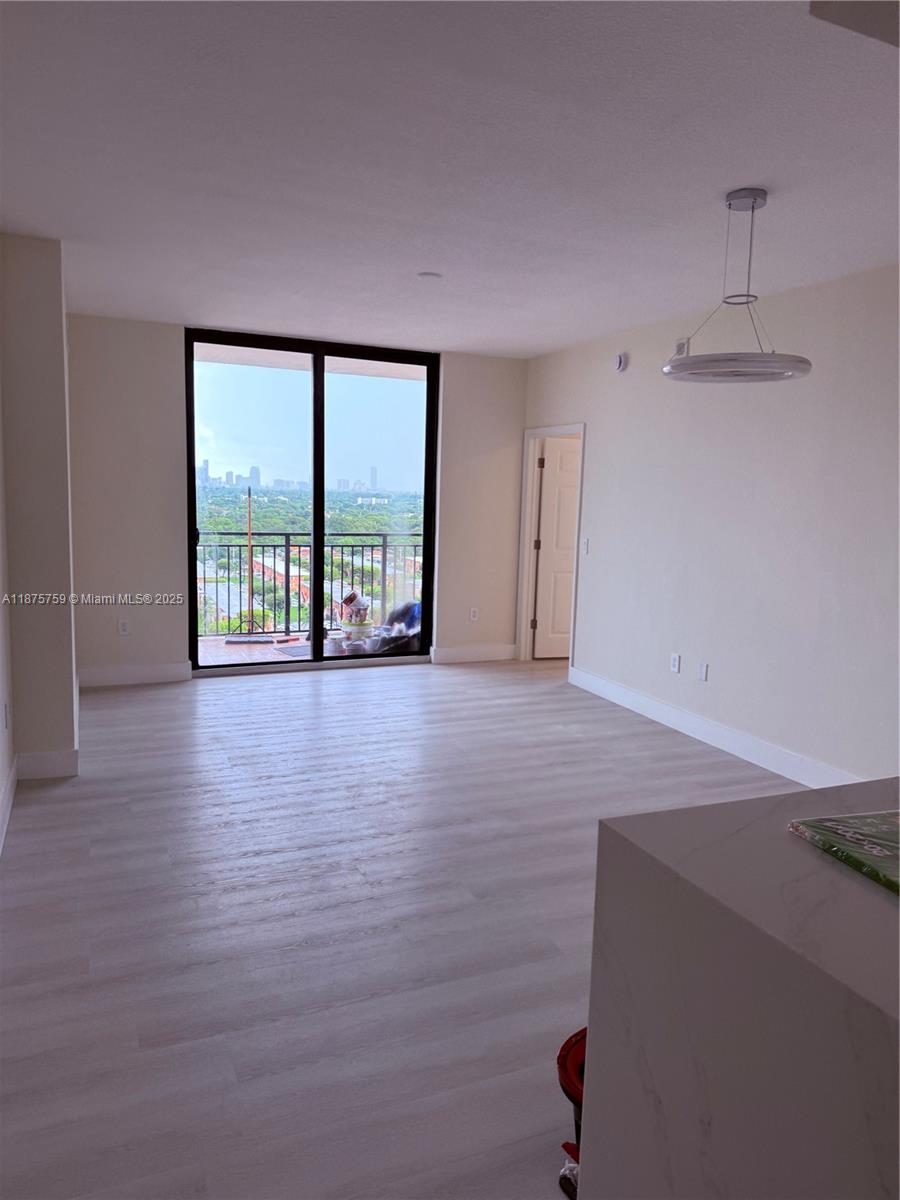 888 Douglas Road, Unit 1502 Coral Gables, FL 33134 - Photo 7 of 33