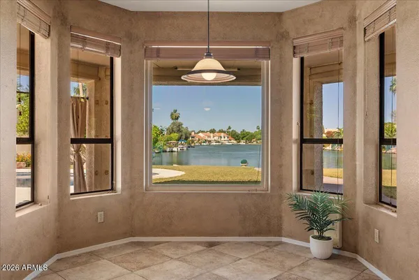 $1,150,000 | 1220 North Crystal Shores Drive, Gilbert, AZ 85234
