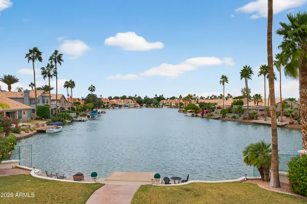 $1,150,000 | 1220 North Crystal Shores Drive, Gilbert, AZ 85234
