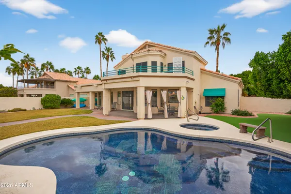 $1,150,000 | 1220 North Crystal Shores Drive, Gilbert, AZ 85234