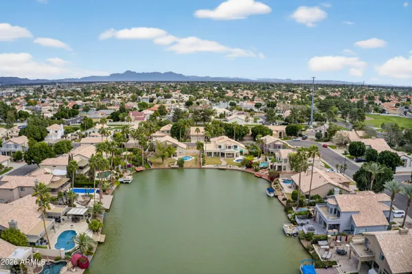 $1,192,500 | 1220 North Crystal Shores Drive, Gilbert, AZ 85234