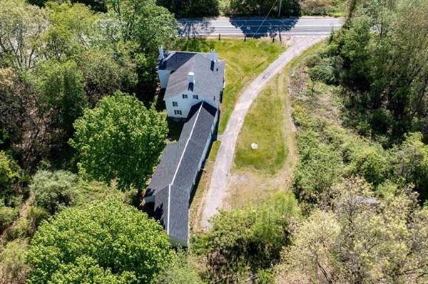 8 Old Coach Road Kingston, NH 03848 - Photo 5 of 27 an aerial view of a house with swimming pool