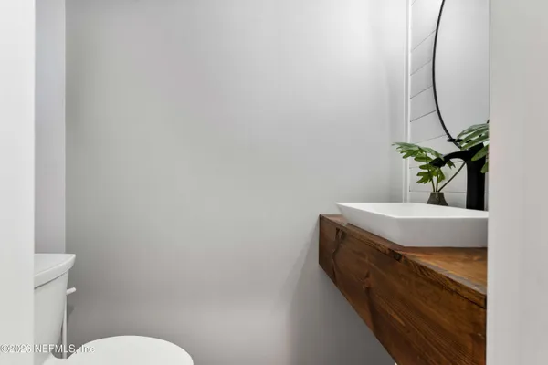 $799,999 | 13689 Bob Burnsed Road, Glen St. Mary, FL 32040