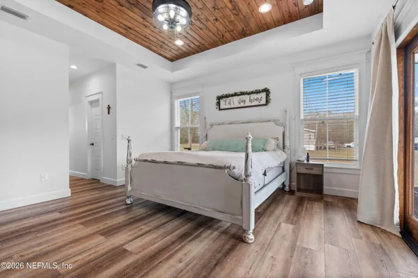 $799,999 | 13689 Bob Burnsed Road, Glen St. Mary, FL 32040