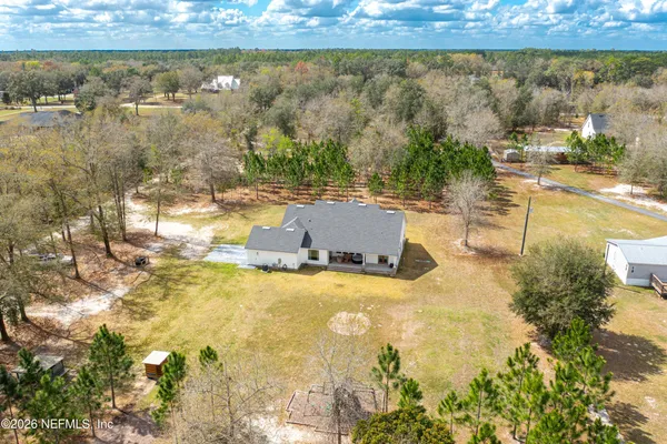 $799,999 | 13689 Bob Burnsed Road, Glen St. Mary, FL 32040