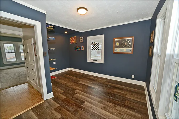 $169,500 | 210 6th Street, Mendota, IL 61342