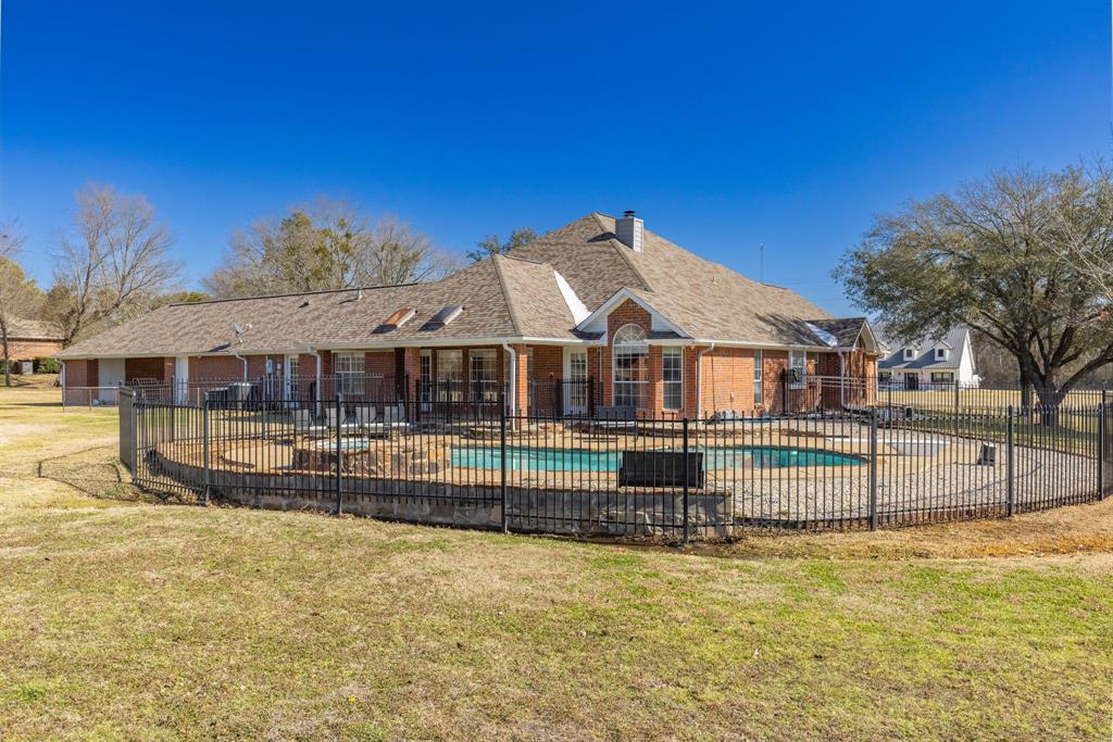 2046 McKenzie Road Campbell, TX 75422 - Photo 35 of 40