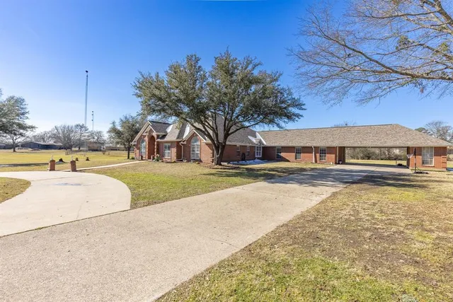 $599,900 | 2046 McKenzie Road, Campbell, TX 75422