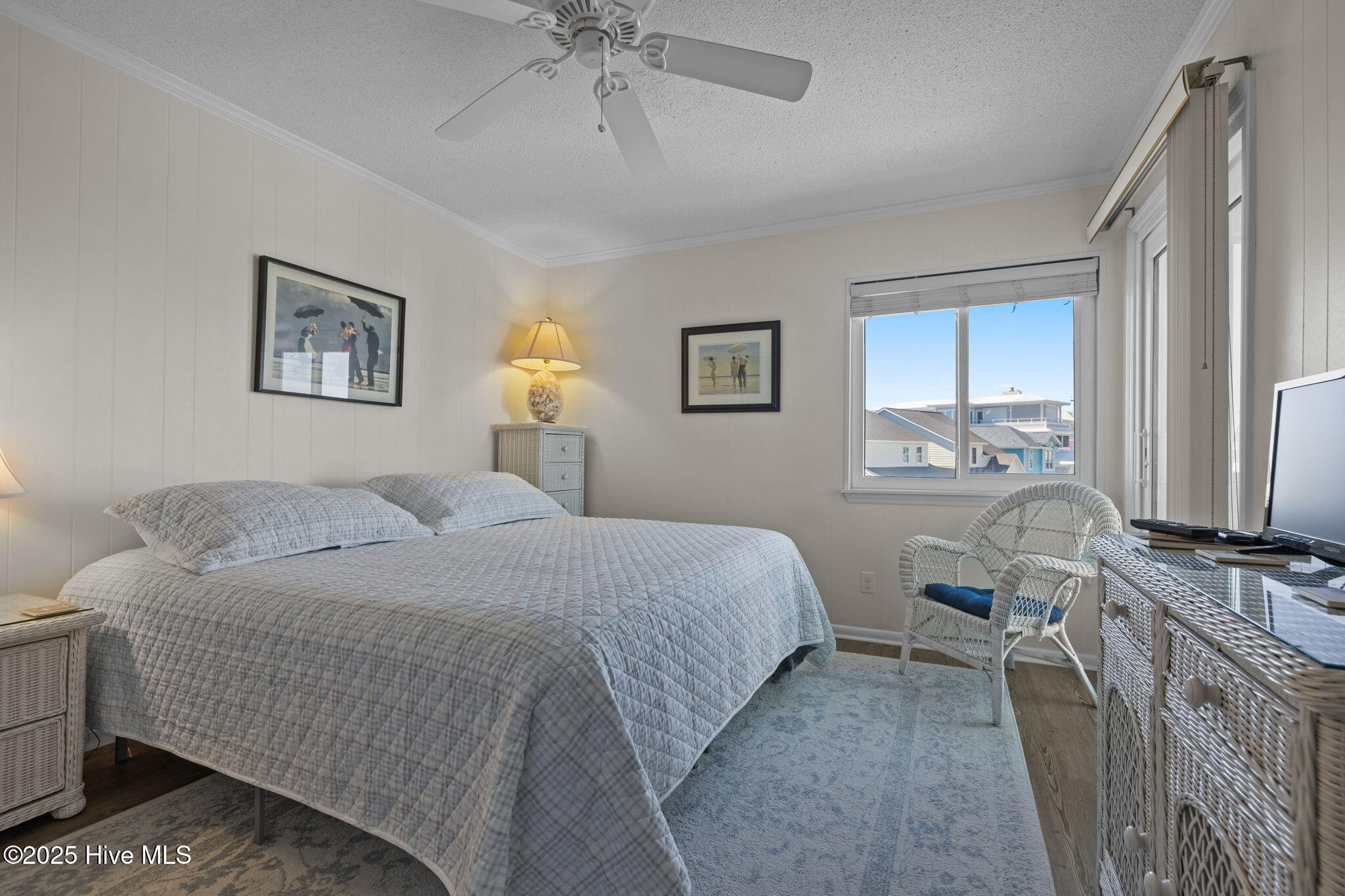 301 Commerce Way, Unit 252 Atlantic Beach, NC 28512 - Photo 19 of 39 Primary Bedroom