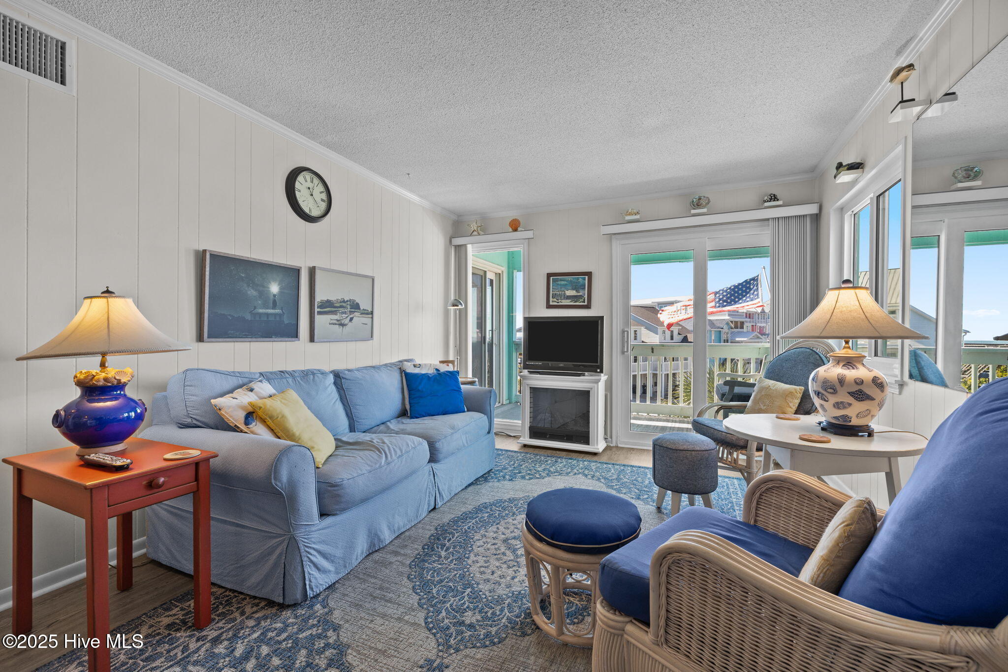 301 Commerce Way, Unit 252 Atlantic Beach, NC 28512 - Photo 8 of 39 Living Room