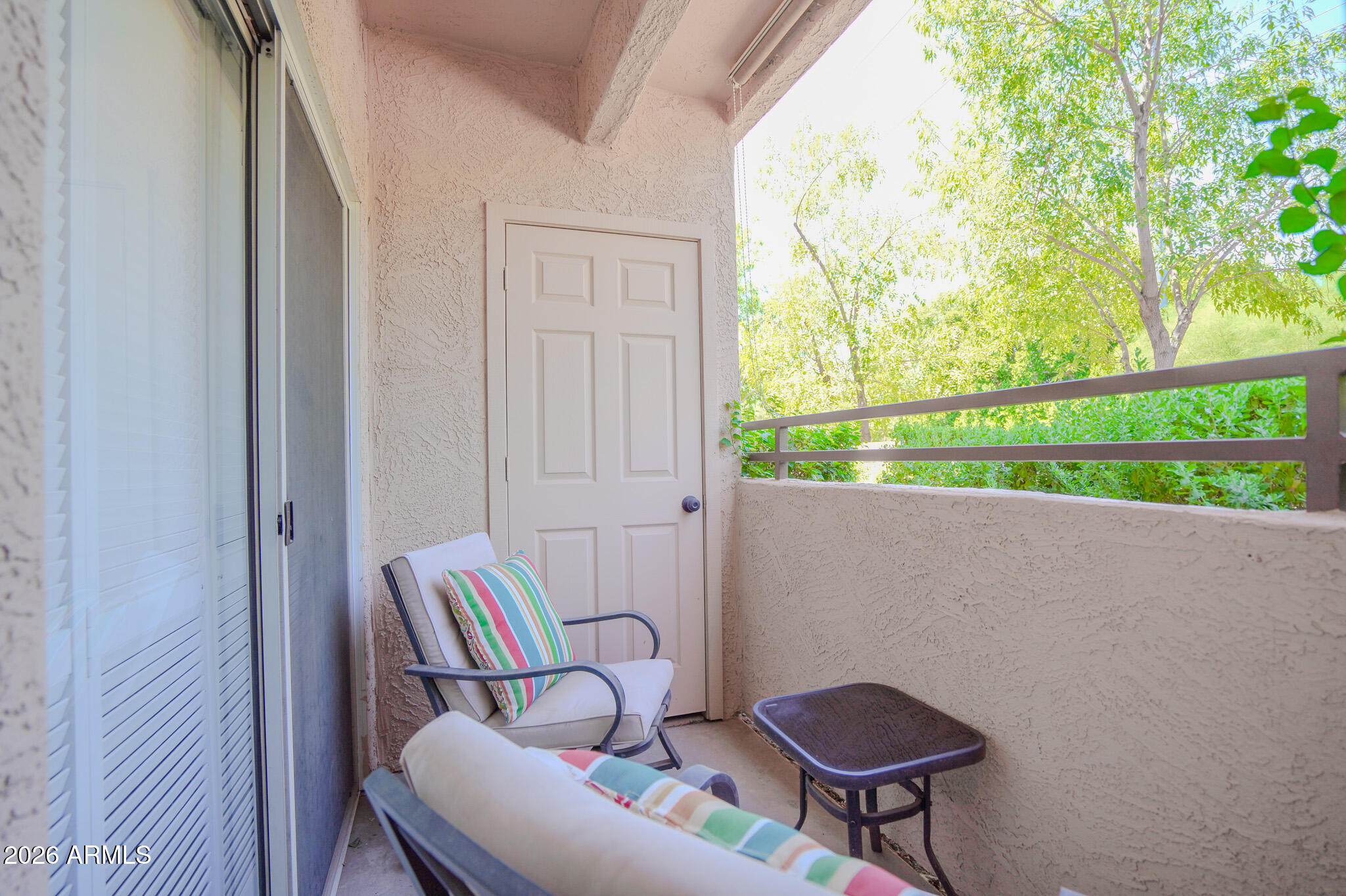 10410 North Cave Creek Road, Unit 1111 Phoenix, AZ 85020 - Photo 18 of 21 DSC01008
