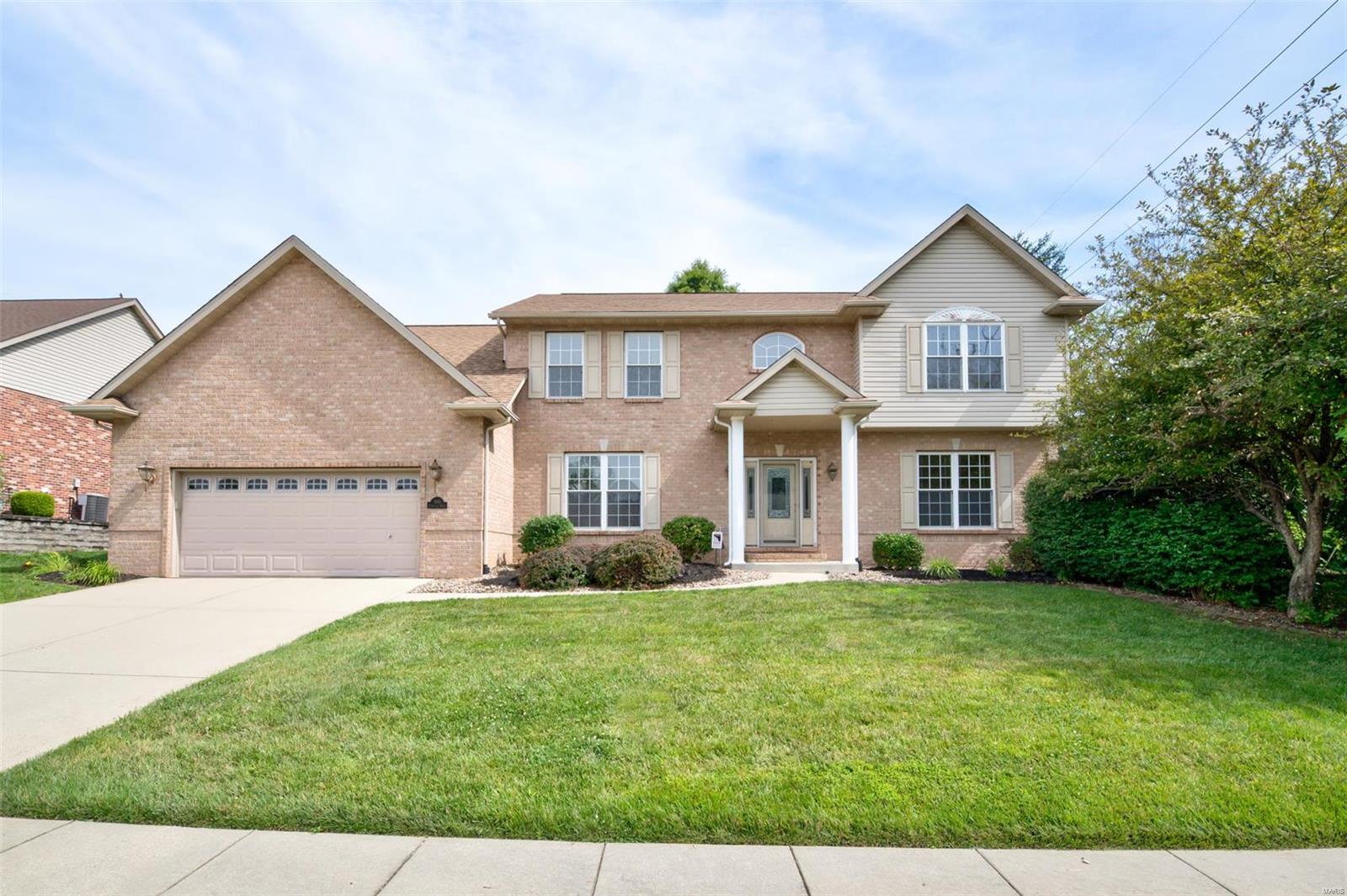 100 Summerlin Ridge O'Fallon, IL 62269 - Photo 1 of 37