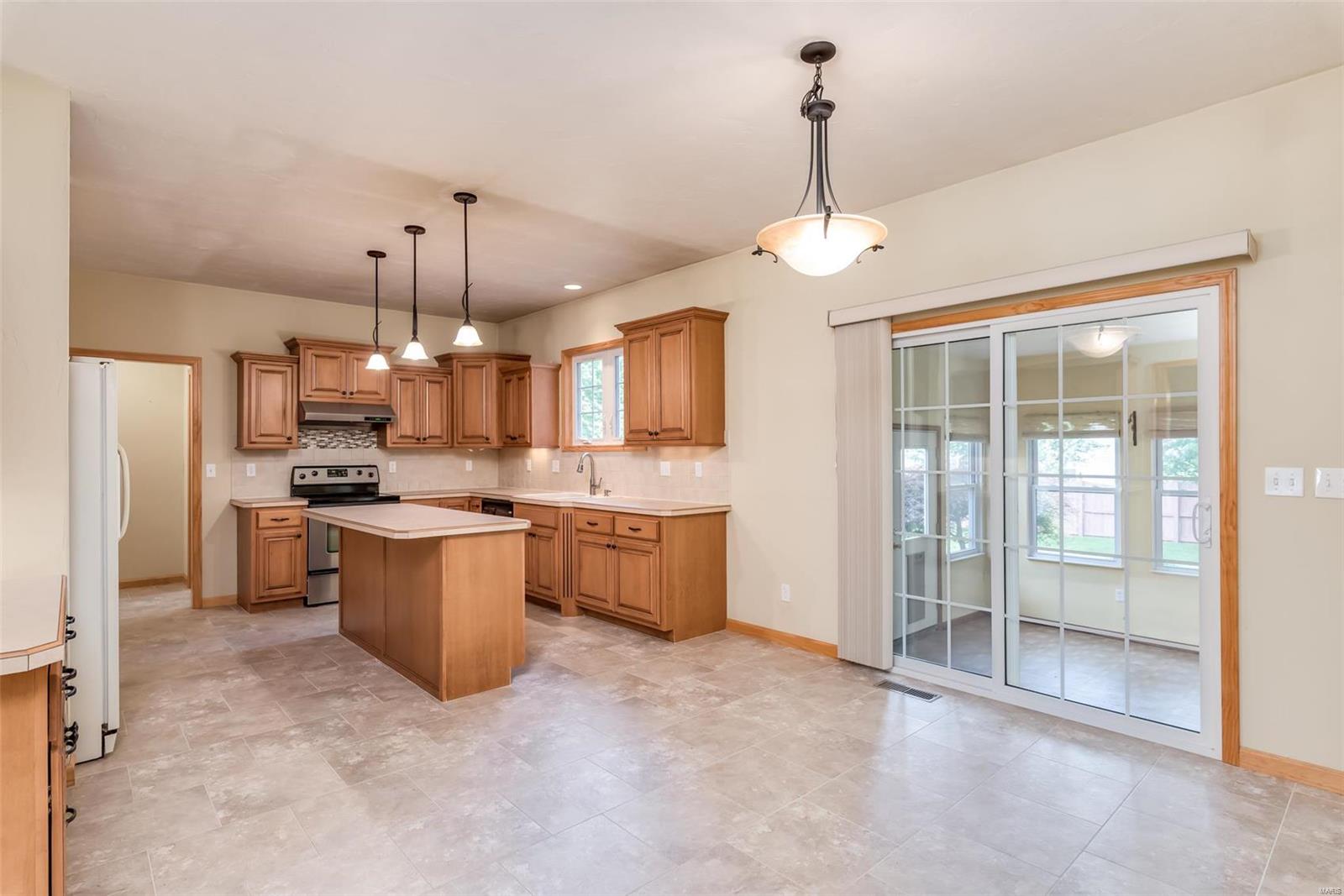 100 Summerlin Ridge O'Fallon, IL 62269 - Photo 16 of 37