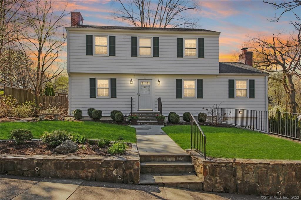 195 Ross Hill Road Fairfield, CT 06824 - Photo 1 of 1