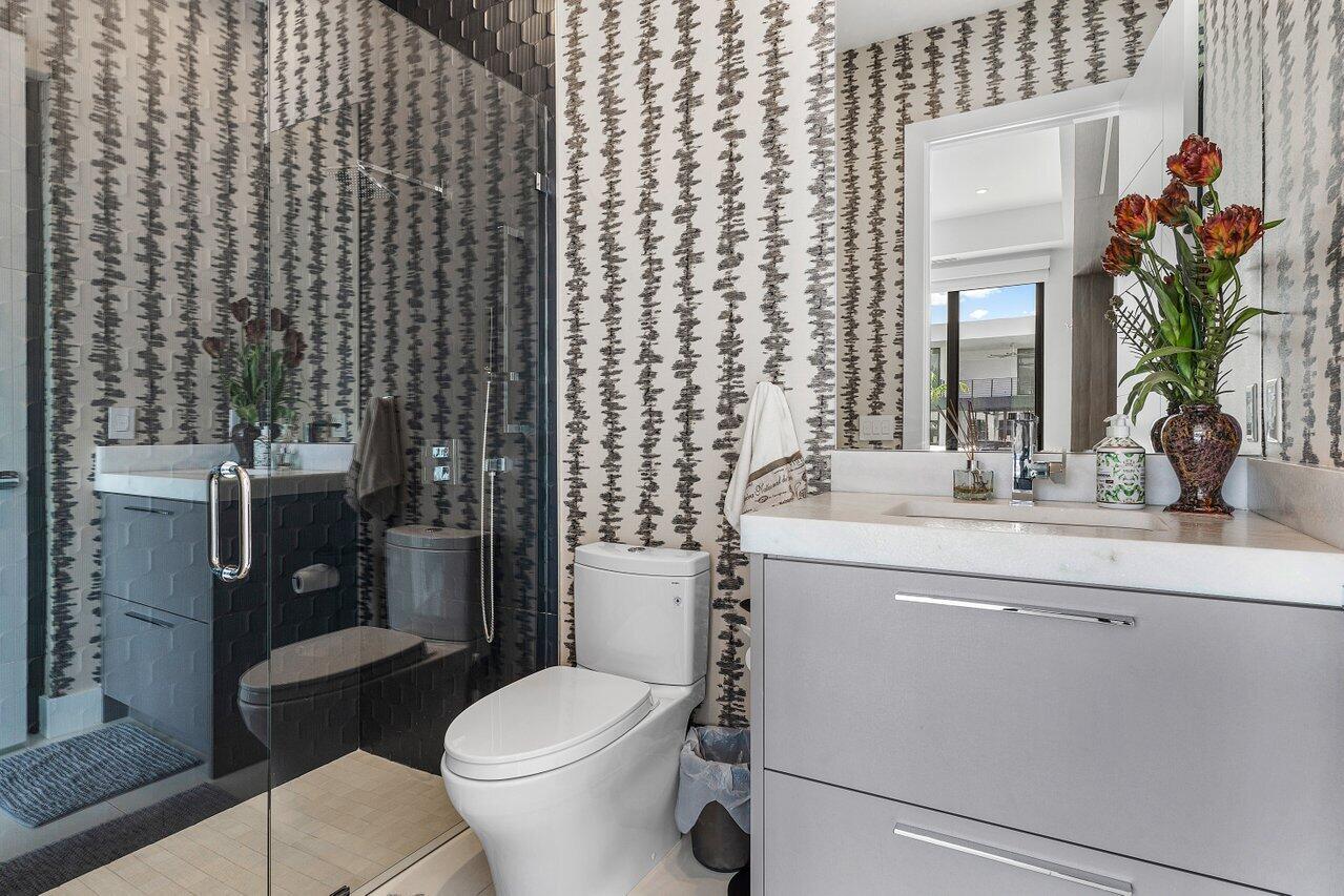 680 Marine Drive Boca Raton, FL 33431 - Photo 23 of 42 023-680MarineDrive-BocaRaton-FL-33431-SM