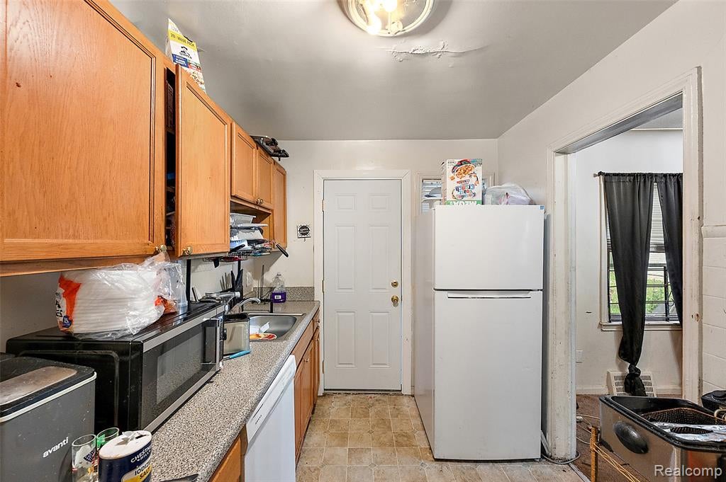 9236 Evergreen Road Detroit, MI 48228 - Photo 44 of 67 Gallery Image 44