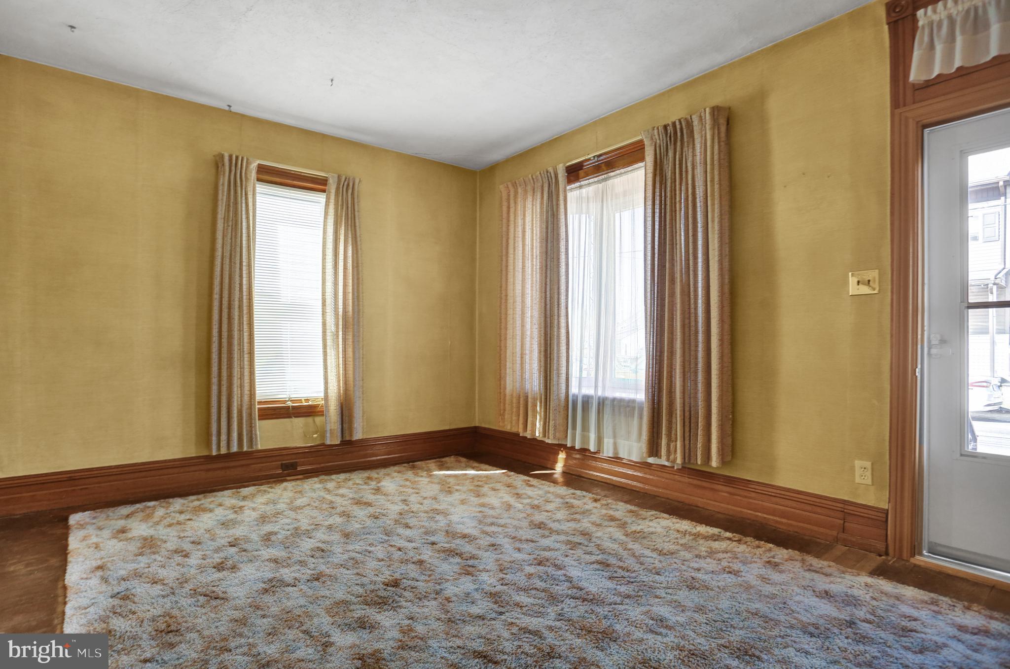 5107 Kutztown Road Temple, PA 19560 - Photo 6 of 28