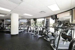 $1,725 | 5415 North Sheridan Road, Unit 4912, Chicago, IL 60640