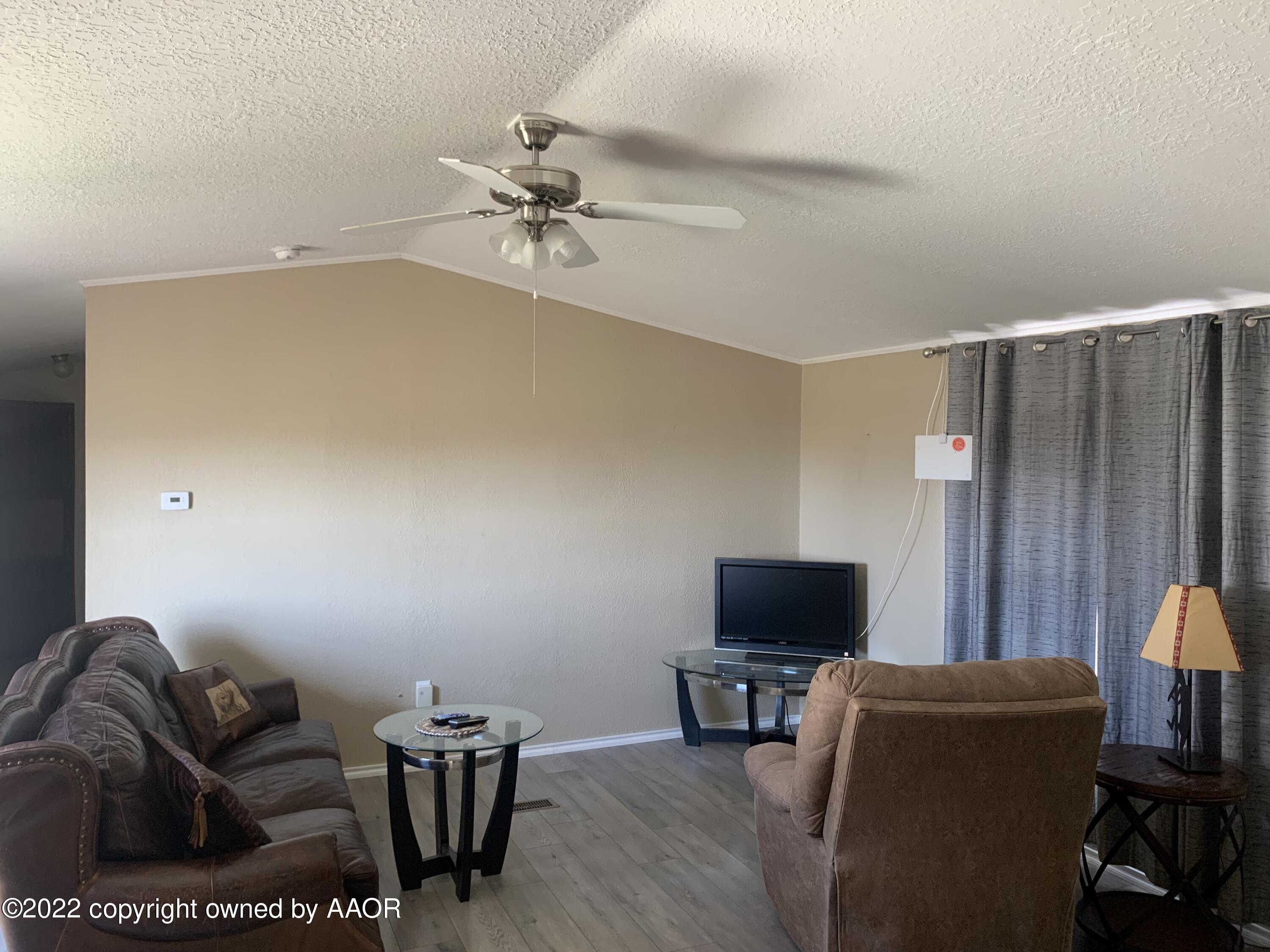 12720 Bobcat Road Amarillo, TX 79118 - Photo 10 of 35 Living Rm #2