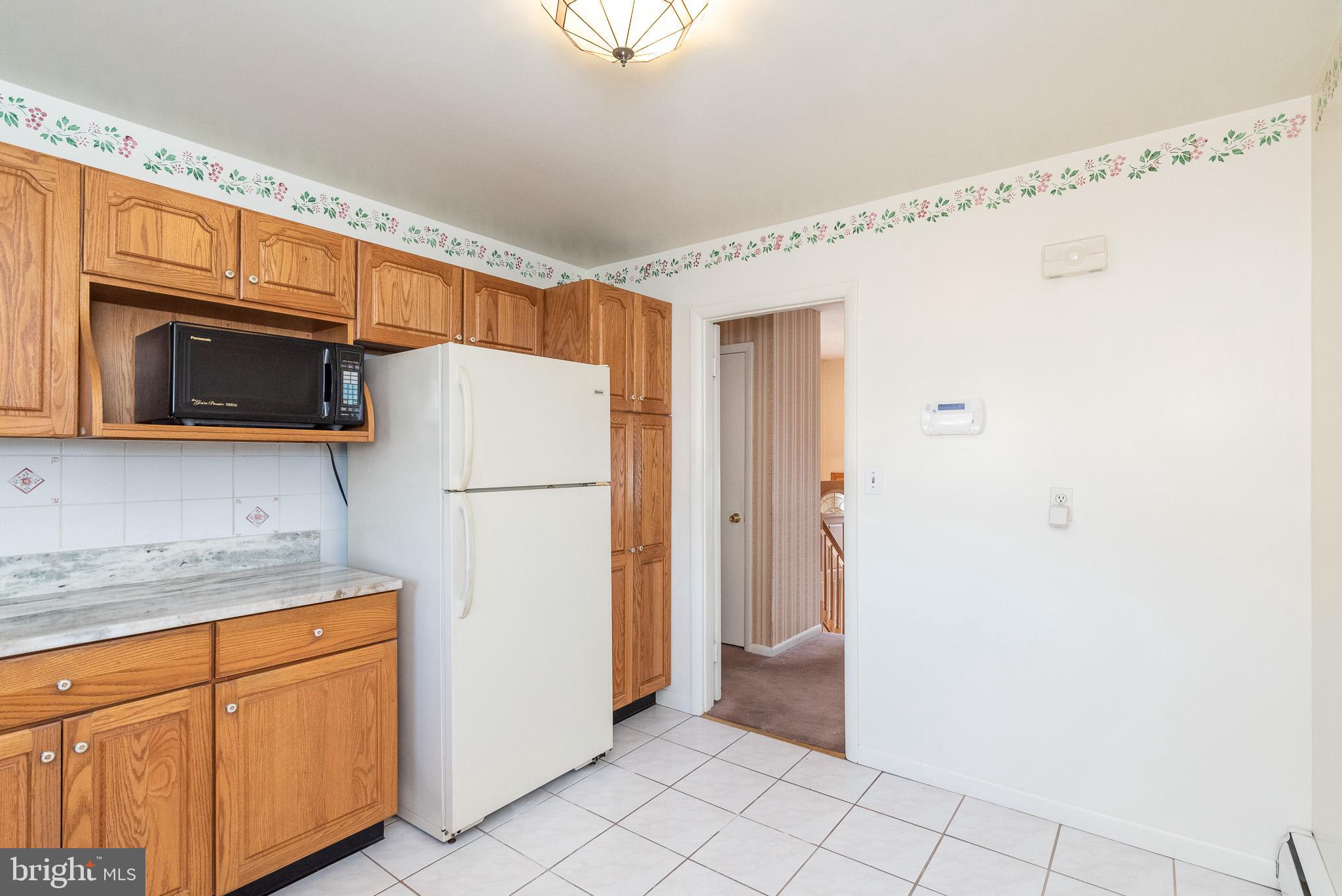 1319 Roxboro Road Baltimore, MD 21237 - Photo 12 of 49 Kitchen