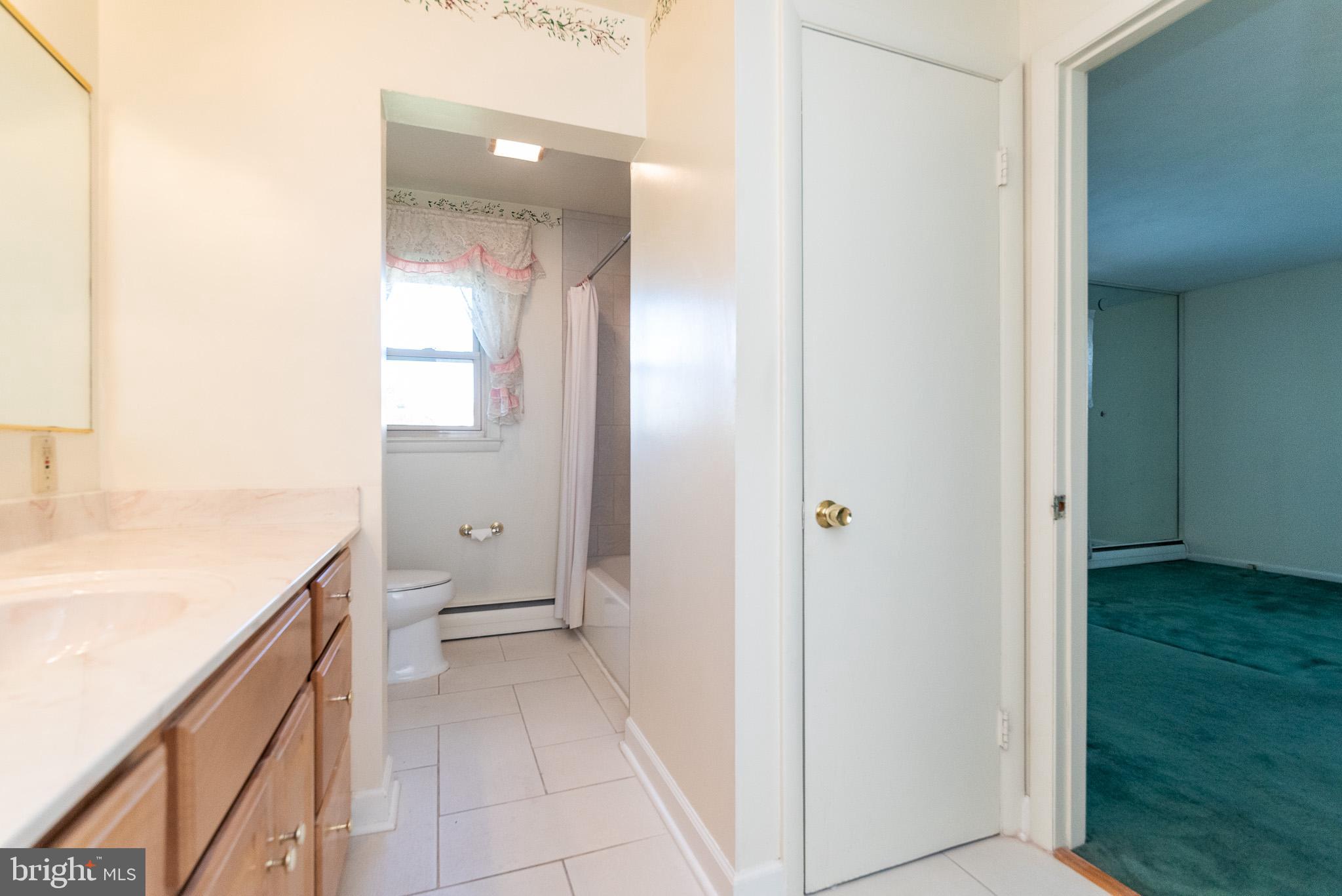 1319 Roxboro Road Baltimore, MD 21237 - Photo 26 of 49 Bath Upper