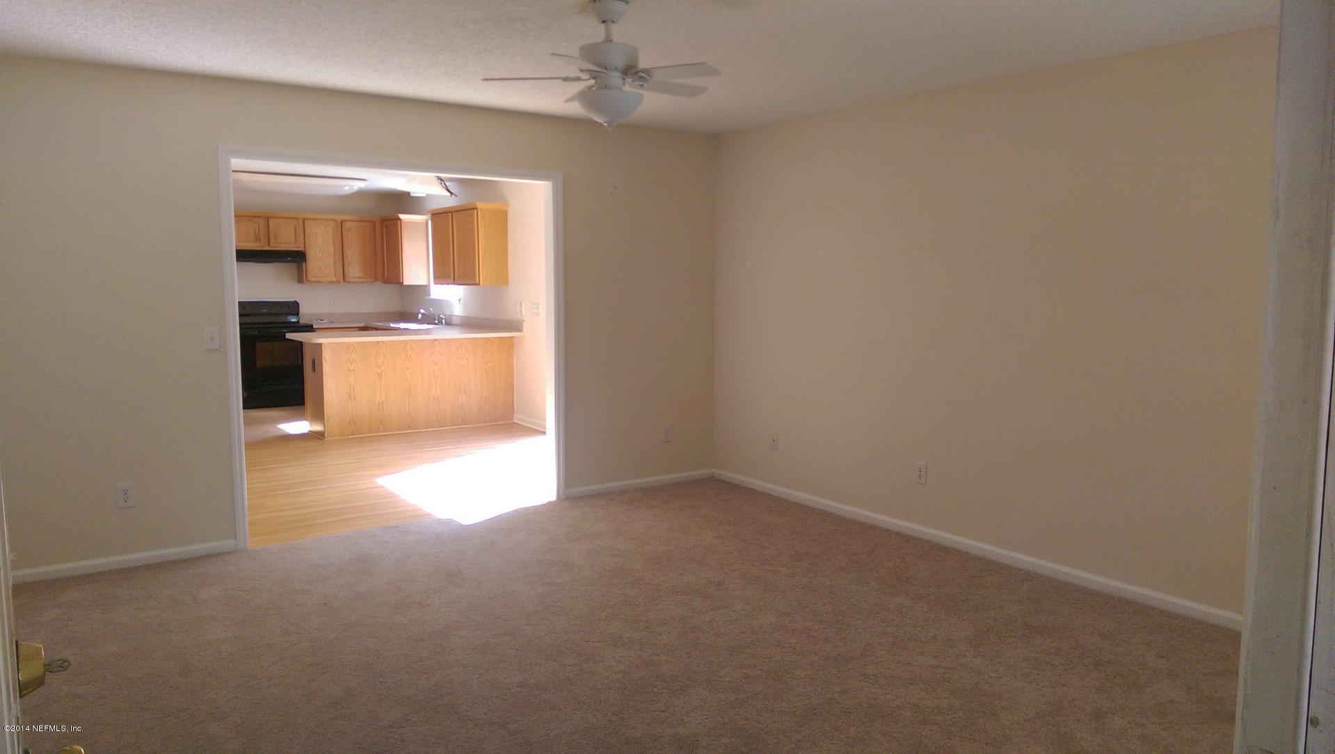 843 Jonathan Road Jacksonville, FL 32234 - Photo 4 of 16 Living Room