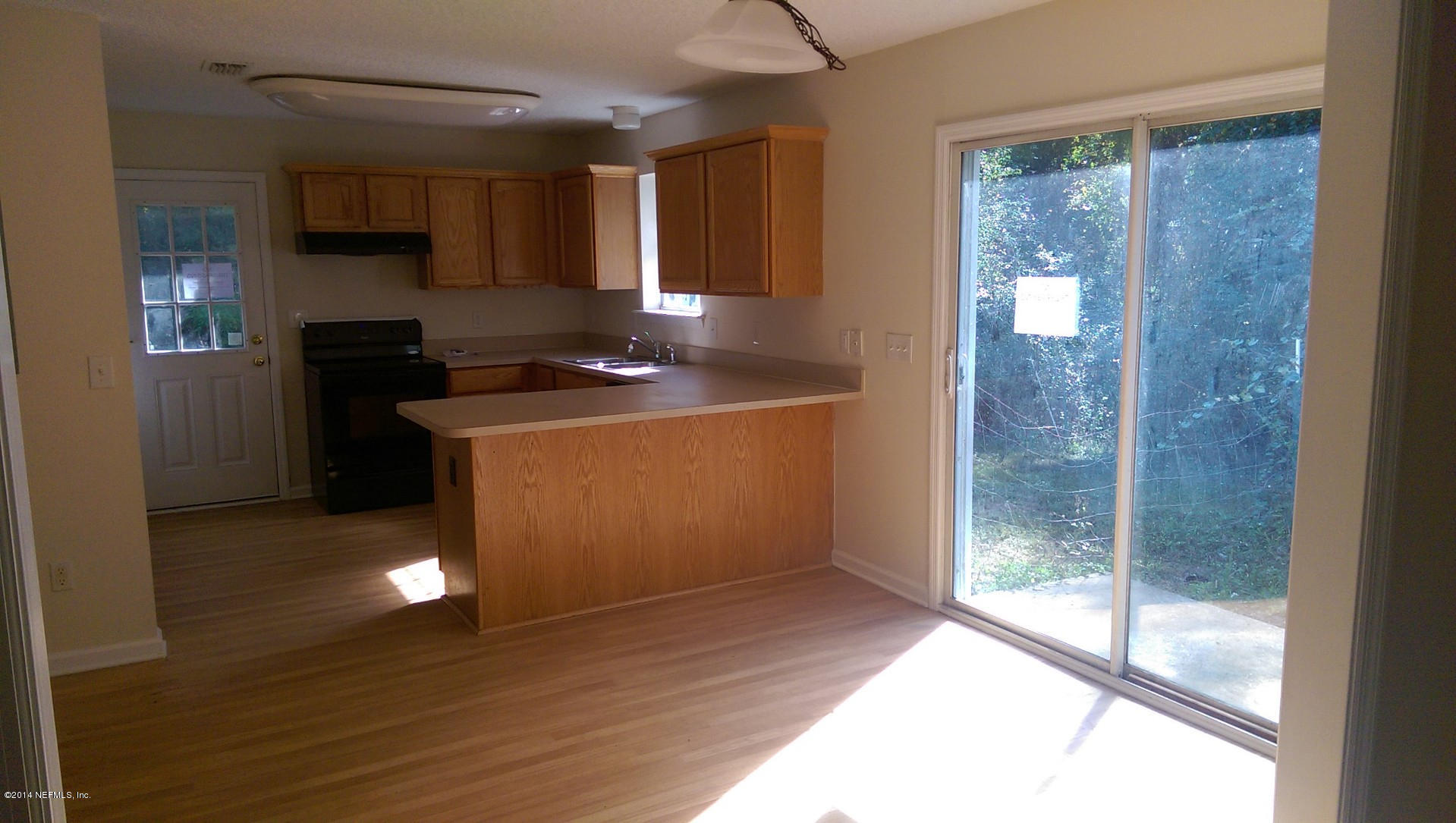 843 Jonathan Road Jacksonville, FL 32234 - Photo 6 of 16 Kitchen Dining Area