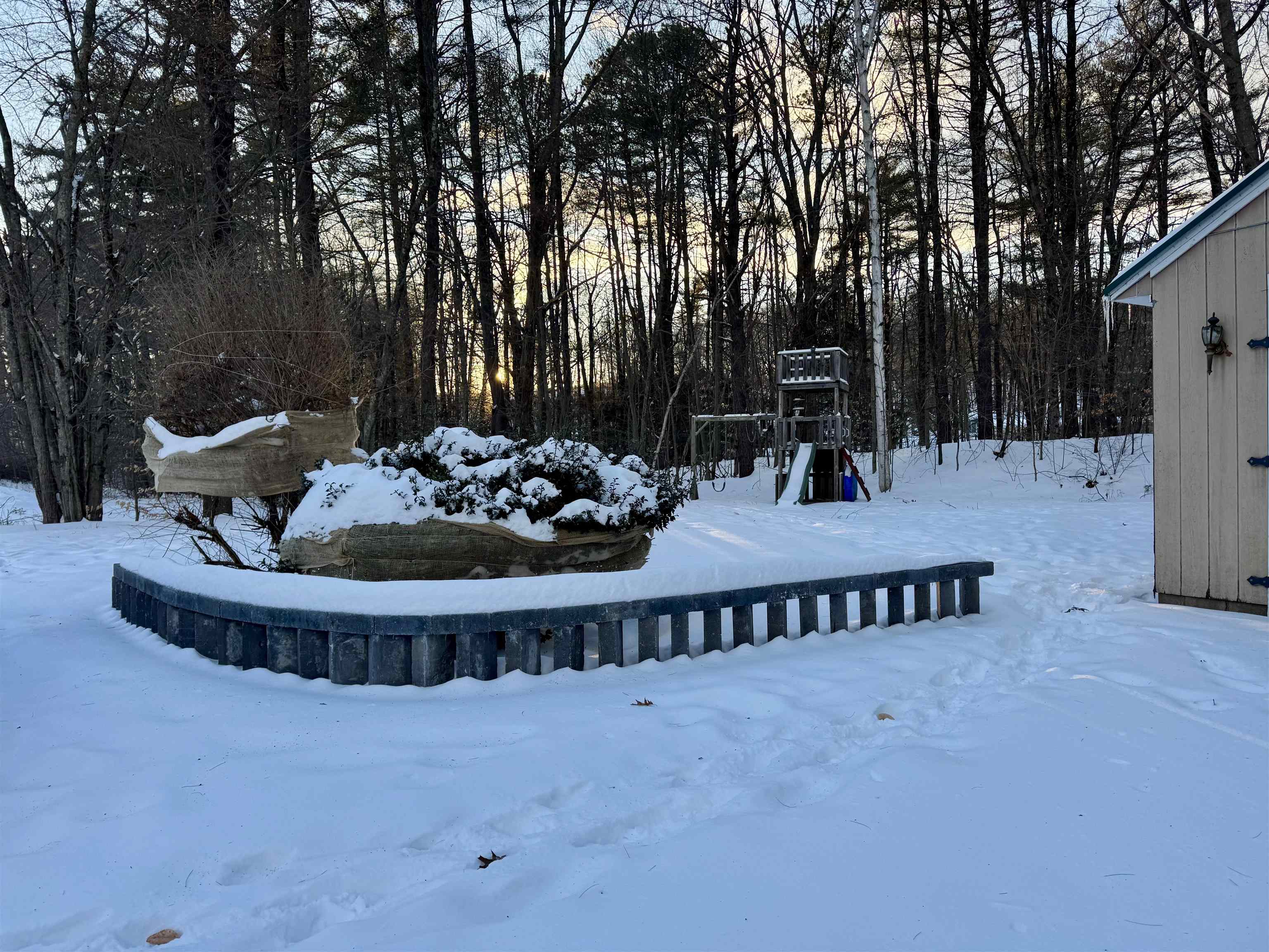29 Goodhue Road Boscawen, NH 03303 - Photo 3 of 24 Gallery Image 3