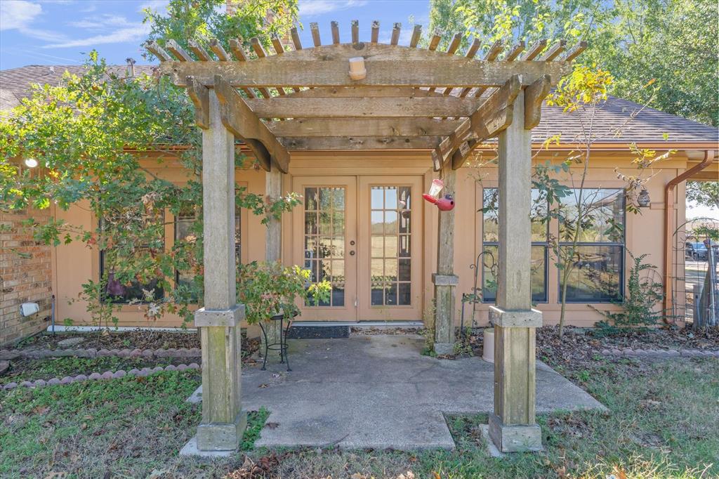 122 Bull Durham Road Wills Point, TX 75169 - Photo 22 of 33 a view of a entrance