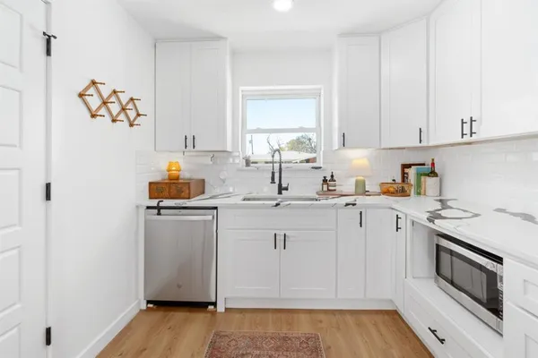 $459,000 | 2321 Hartline Drive, Dallas, TX 75228