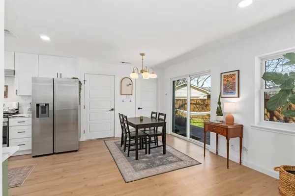 $459,000 | 2321 Hartline Drive, Dallas, TX 75228