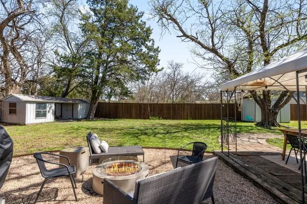 $459,000 | 2321 Hartline Drive, Dallas, TX 75228