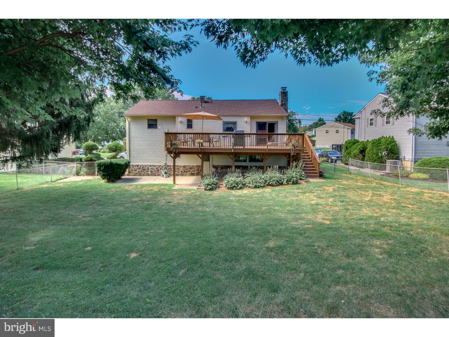 497 Byron Road Warminster, PA 18974 - Photo 21 of 25 Back Yard