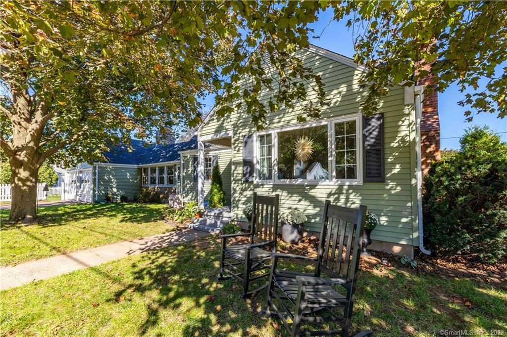 a view of outdoor space yard and patio